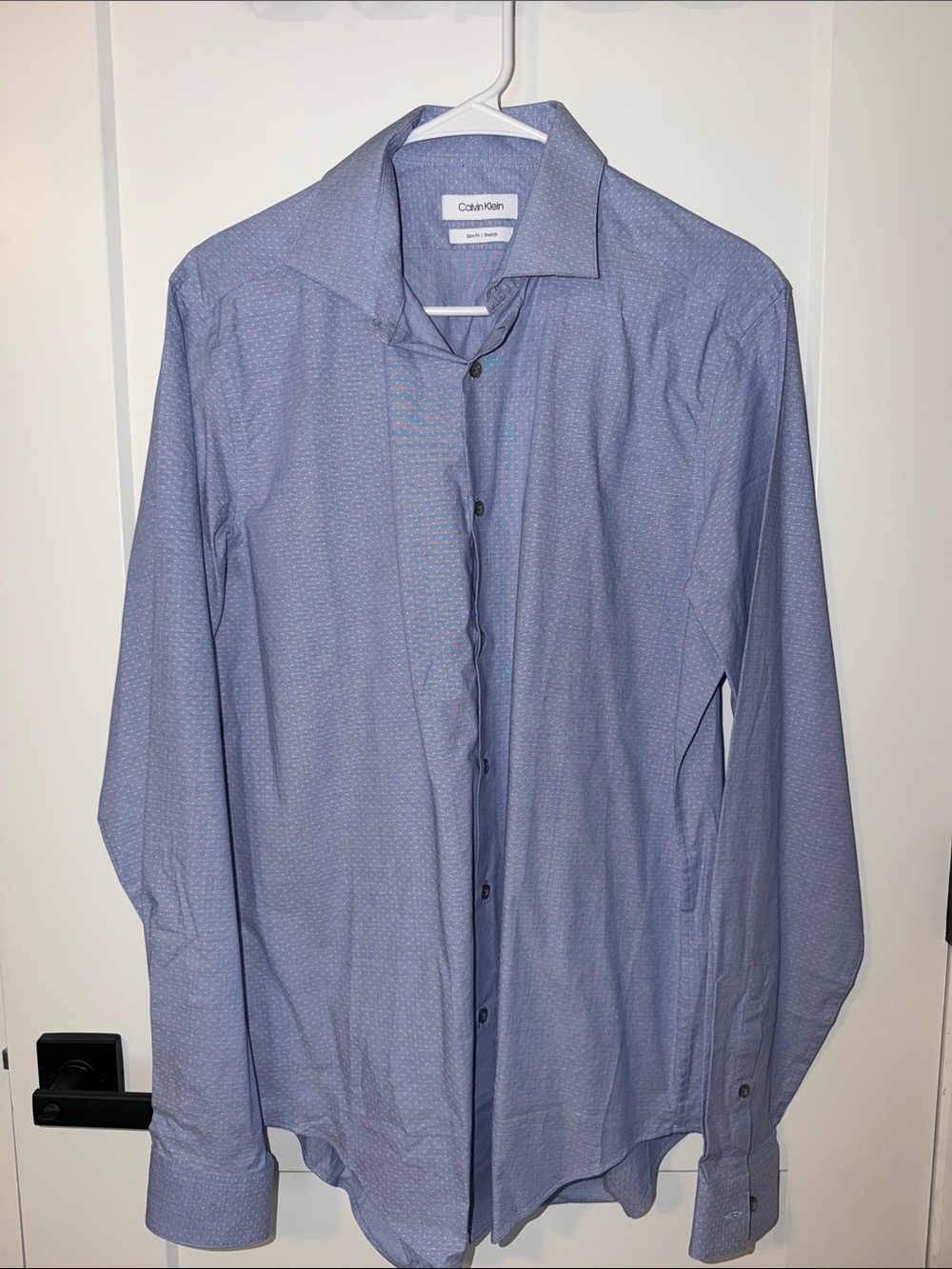 Calvin Klein Men's Light Blue Micro-Pattern Dress Shirt